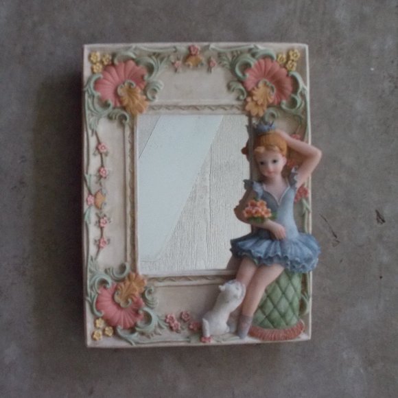 EUC Ballet girl w/flowers & kitten Porcelain frame w/mirror - Picture 3 of 5